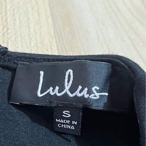 Lulu's Womens Black Cocktail Hour Black Wrap Dress Size Small - Picture 5 of 7